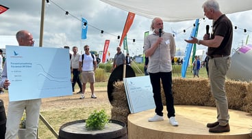 Åke Källström beskrev räntemarknaden för besökarna på Borgeby Fältdagar