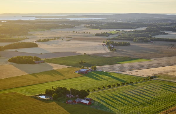 Flygfoto lantbruk Östergötland
