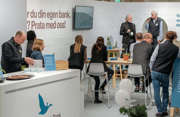 Livesamtal kring räntemarknaden i Landshypoteks monter på Elmia Lantbruk 2022
