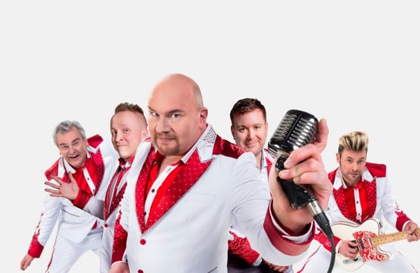Larz Kristerz i rödvita kostymer